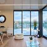 Botel Boat'n Flandres - Houseboat Rooftop Proche Lille