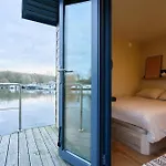 Boat'n Flandres - Houseboat Rooftop Proche Lille Botel