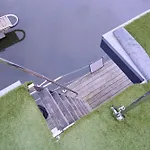 Boat'n Flandres - Houseboat Rooftop Proche Lille Botel Deulemont