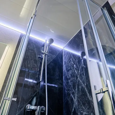 Botel Boat'n Flandres - Les Demeures D'adrien *