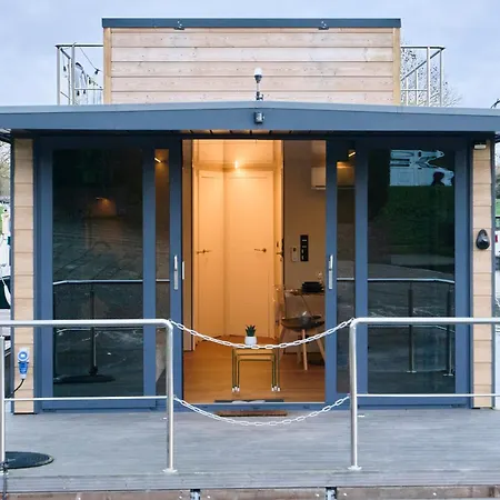 Boat'n Flandres - Houseboat Rooftop Proche Lille Botel *