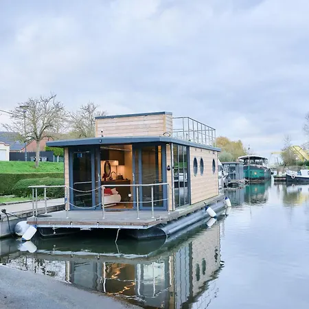 Botel Boat'n Flandres - Houseboat Rooftop Proche Lille *